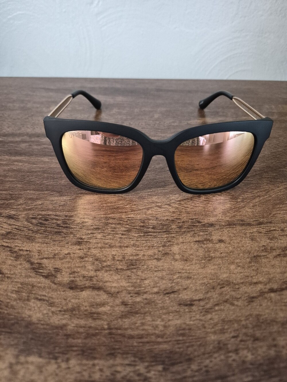 DIFF Eyewear Cat-Eye Sunglasses Black Frame Rose Gold Mirrored Lenses SKU0242 - Picture 5 of 12